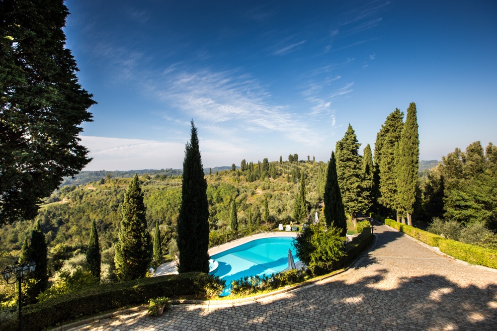 casa-vacanze-con-piscina-vicino-a-san-miniato