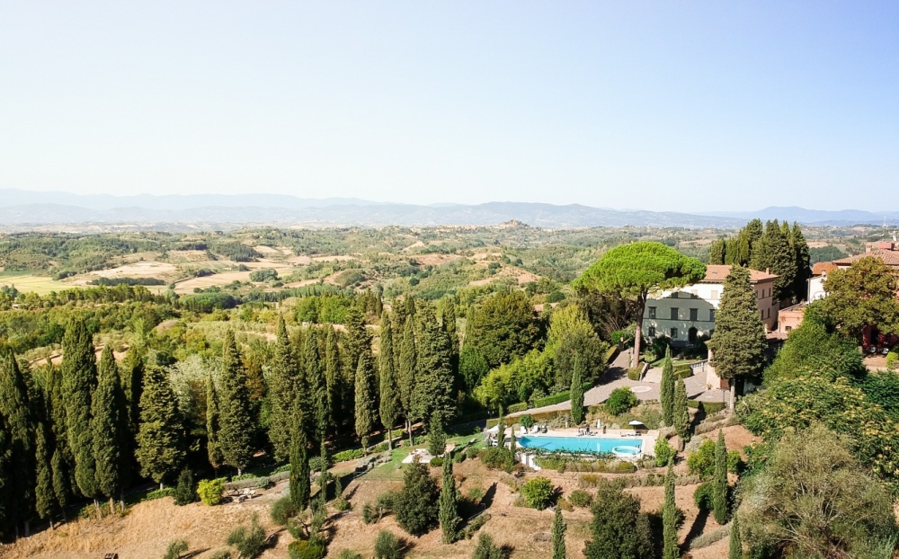 Casa-vacanza-con-piscina-Toscana