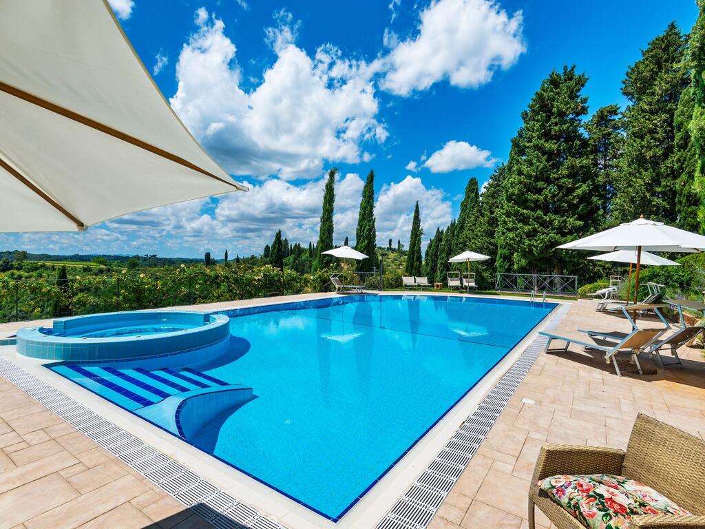 Piscina in Toscana